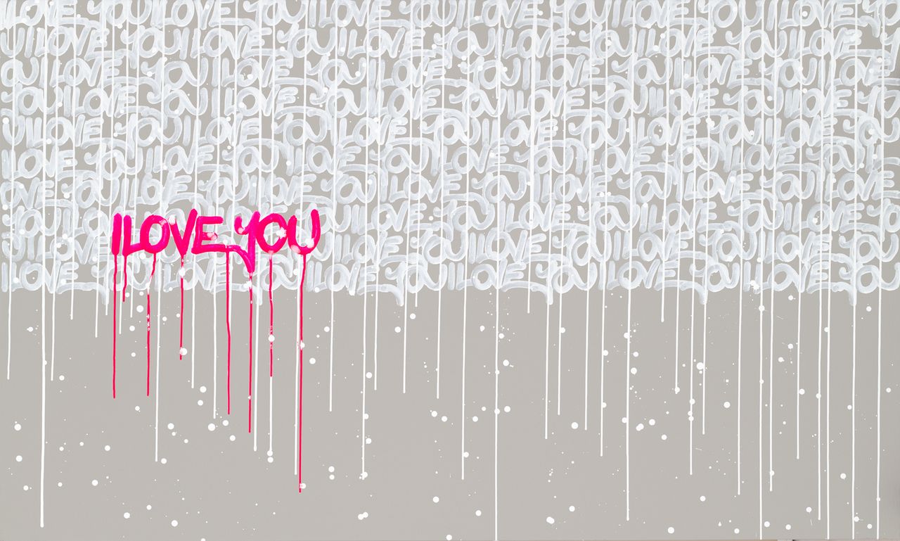 Pink ‘LOVE YOU!’ text on a white and gray patterned background. Pink 'LOVE YOU!' text on a white and gray patterned background.